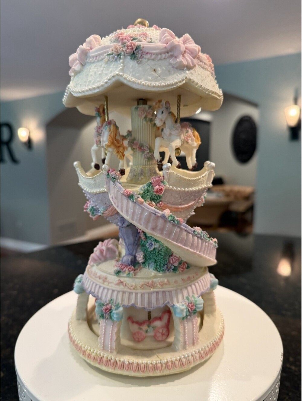 Vtg 90’s Classic Treasures Double-Decker Carousel Music Box No Chips Works